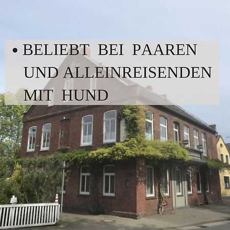 Haus Krabbe, Apartment 10, Naehe Bremerhaven, Fuer 1-2 Personen, 2 Schlafzimmer, Einzelbetten, Zweite Etage, Zentral Gelegen, Bis Zu 2 Hunden Kostenfrei Willkommen 뢰멘 외부 사진