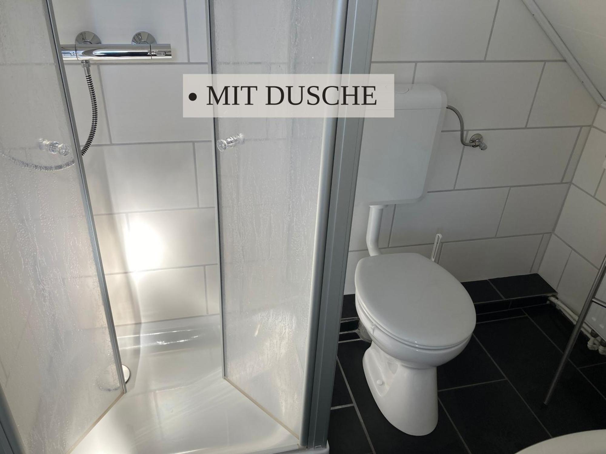 Haus Krabbe, Apartment 10, Naehe Bremerhaven, Fuer 1-2 Personen, 2 Schlafzimmer, Einzelbetten, Zweite Etage, Zentral Gelegen, Bis Zu 2 Hunden Kostenfrei Willkommen 뢰멘 외부 사진